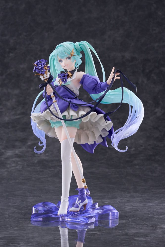 Vocaloid Hatsune Miku Birthday 2024 Ver. Taito Prize Figure 21cm
