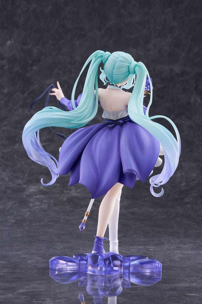 Vocaloid Hatsune Miku Birthday 2024 Ver. Taito Prize Figure 21cm