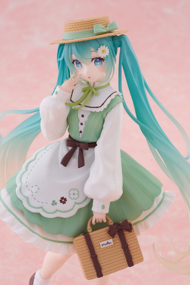 Vocaloid Hatsune Miku Fashion Country Taito Prize Figure 18cm