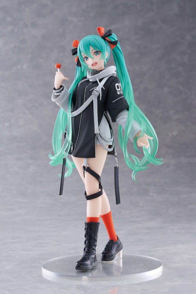 Vocaloid Hatsune Miku Wonderland Fashion Punk Ver Taito Prize Figure 18cm