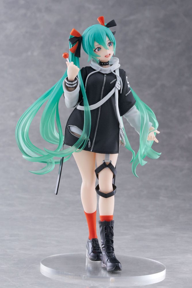 Vocaloid Hatsune Miku Wonderland Fashion Punk Ver Taito Prize Figure 18cm
