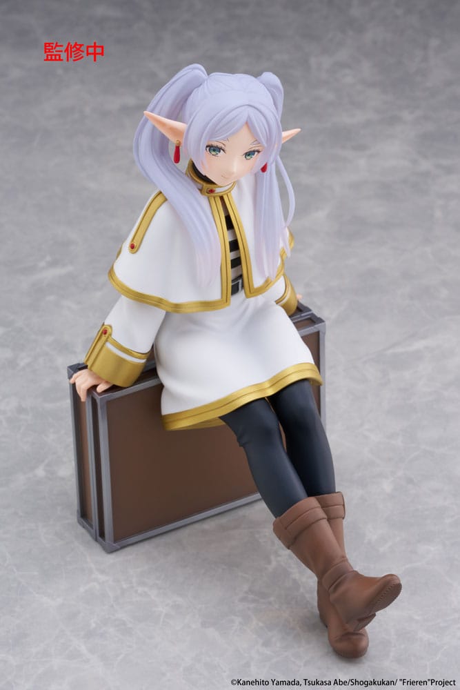 Frieren Beyond Journey's End Frieren Trunk Case Ver Taito Prize Figure 13cm