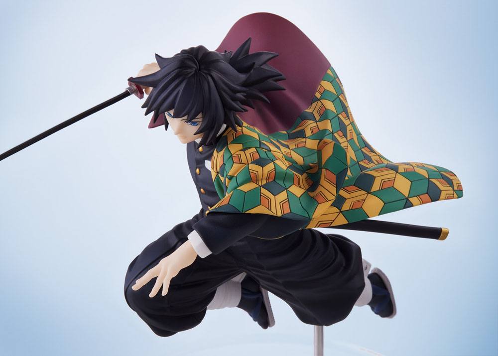 Demon Slayer Giyu Tomioka Conofig 14cm