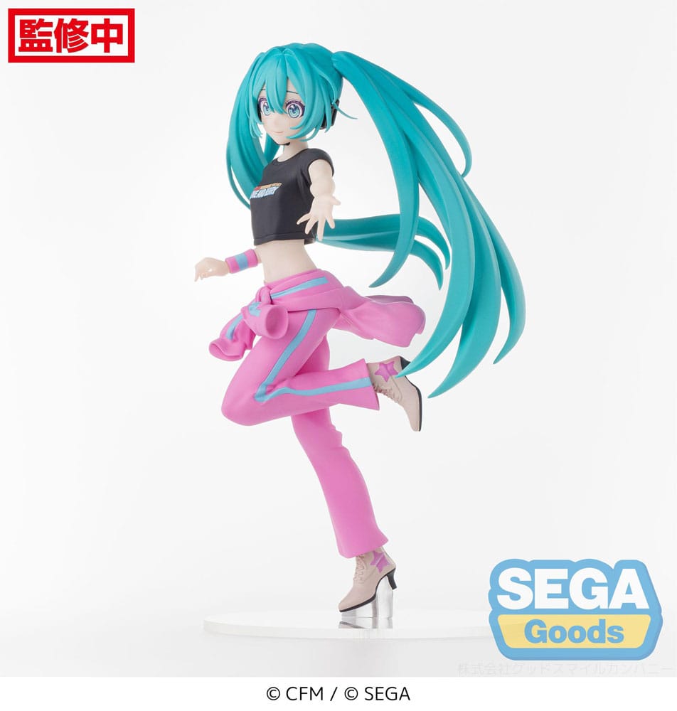 Vocaloid Hatsune Miku Love and Berry Dress Up and Dance Berry Ver. Sega Prize Figure 17cm
