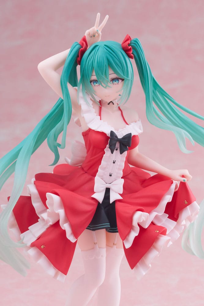 Vocaloid Hatsune Miku Fashion Lolita Ver. Taito Prize Figure 18cm