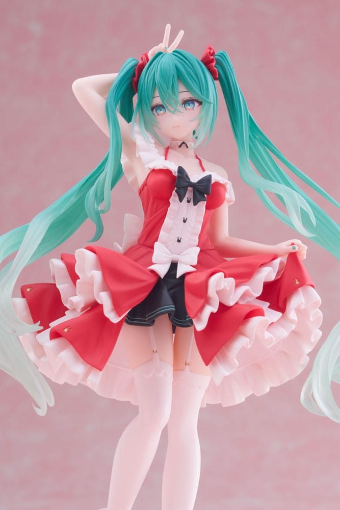 Vocaloid Hatsune Miku Fashion Lolita Ver. Taito Prize Figure 18cm