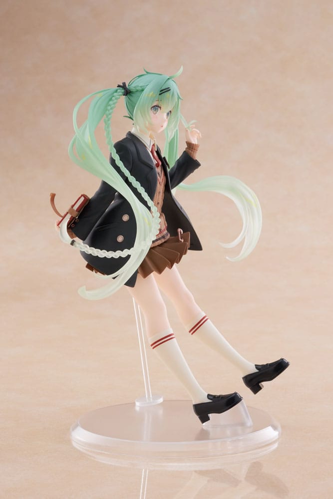 Vocaloid Hatsune Miku Fashion Preppy Taito Prize Figure 18cm