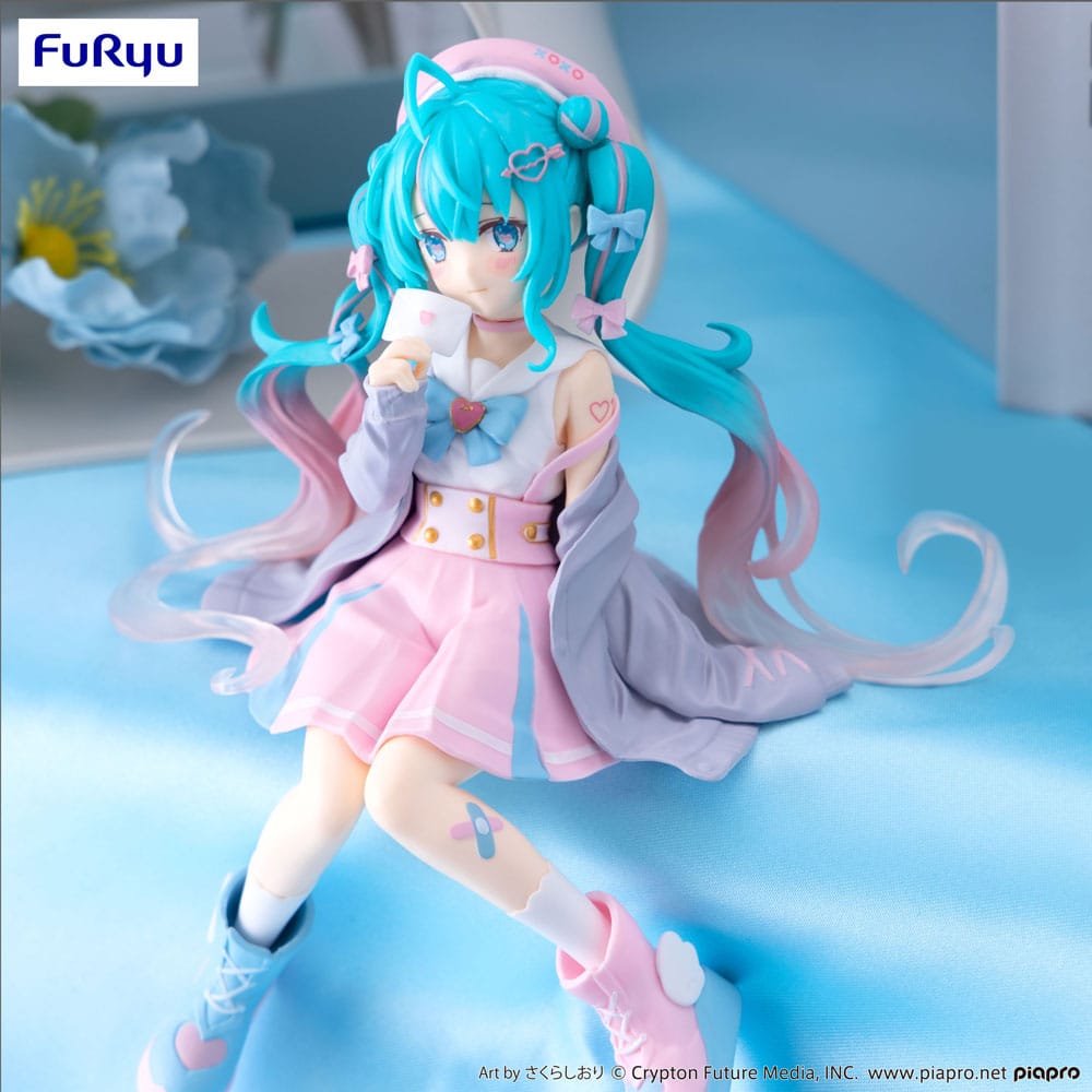 Vocaloid Hatsune Miku Love Sailor Grey Ver. Furyu Noodle Stopper Figure 13cm