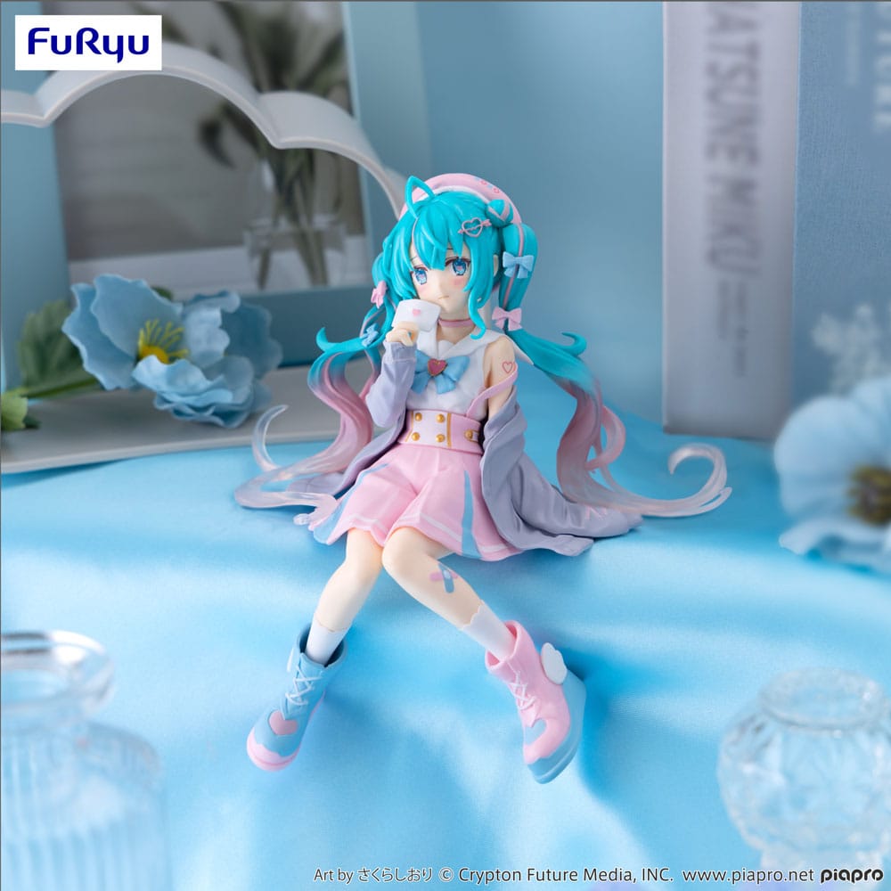 Vocaloid Hatsune Miku Love Sailor Grey Ver. Furyu Noodle Stopper Figure 13cm