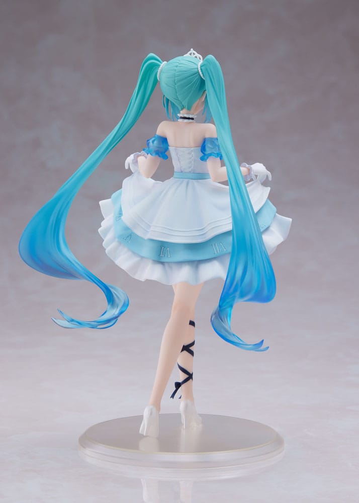 Vocaloid Hatsune Miku Wonderland Cinderella Ver. Taito Prize Figure 18cm