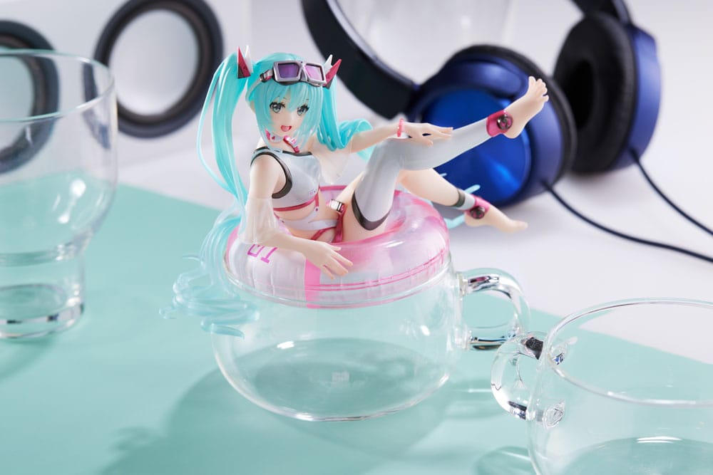 Vocaloid Hatsune Miku Wonderland Aqua Float Girls Taito Prize Figure 18cm